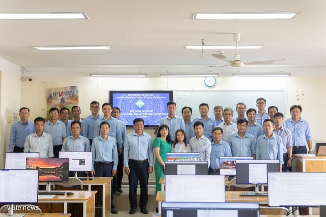 vlute-tap-huan-cong-tac-kiem-tra-ky-thi-tn-thpt-2026
