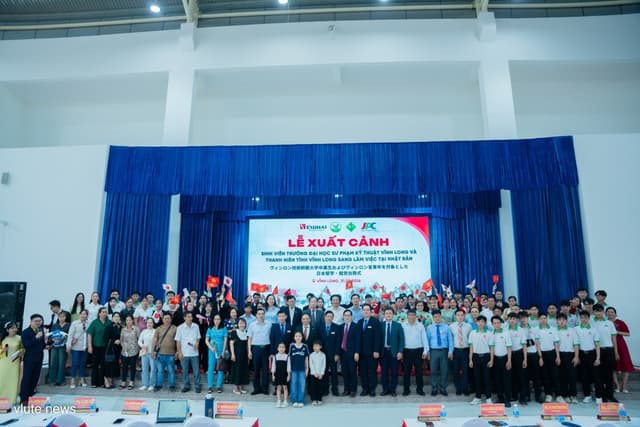 le-xuat-canh-lan-thu-4-tien-45-tan-ky-su-la-cuu-sinh-vien-cua-vlute-va-thanh-nien-tinh-vinh-long-len-duong-sang-nhat-ban-hoc-tap-lam-viec-tai-cac-tap-doan-doanh-nghiep-hang-dau-cua-nhat-ban