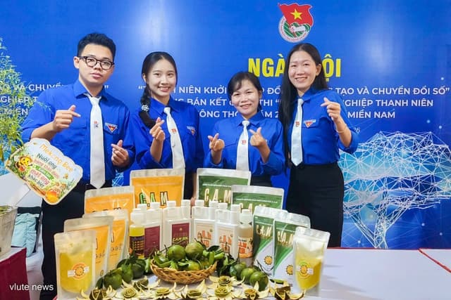 du-an-da-dang-hoa-san-pham-tu-phu-pham-cam-sanh-ung-dung-trong-chan-nuoi-ben-vung-cua-sinh-vien-truong-dai-hoc-su-pham-ky-thuat-vinh-long-da-duoc-lua-chon-tham-gia-vong-ban-ket-cuoc-thi-du-an-khoi-nghiep-thanh-nien-nong-thon-nam-2026-khu-vuc-mien-nam